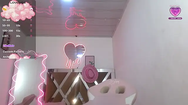 Snapshot of Anastaciia_tay chatting on 02-08-25, 09:03 Anastaciia tay online show from 02-08-25, 09:03