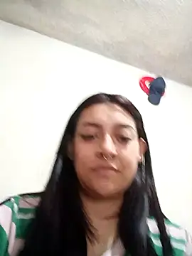 CORALINE GREYM online show from 11-04-25, 07:40