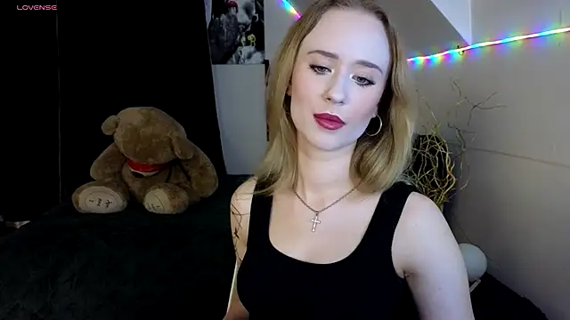 SashaBrooks online show from 09-10-25, 06:08