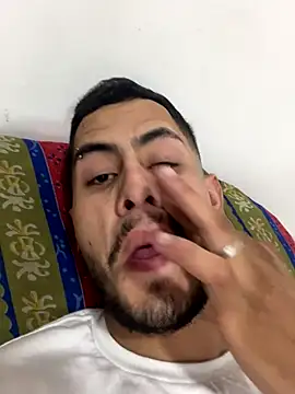 Snapshot of Dalton_oficial chatting on 12-04-24, 08:51 Dalton oficial online show from 12-04-24, 08:51