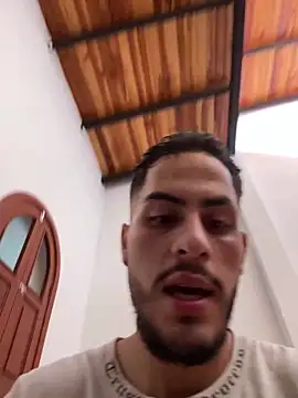 Snapshot of Dalton_oficial chatting on 01-08-25, 04:33 Dalton oficial online show from 01-08-25, 04:33