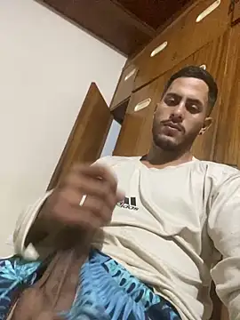 Snapshot of Dalton_oficial chatting on 10-19-25, 02:01 Dalton oficial online show from 10-19-25, 02:01