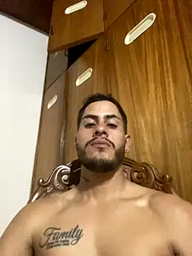 Snapshot of Dalton_oficial chatting on 10-30-25, 02:24 Dalton oficial online show from 10-30-25, 02:24