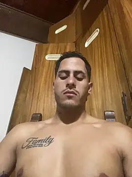 Snapshot of Dalton_oficial chatting on 11-01-25, 03:41 Dalton oficial online show from 11-01-25, 03:41