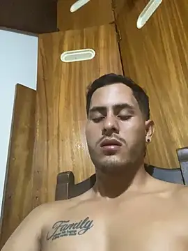 Snapshot of Dalton_oficial chatting on 11-01-25, 10:56 Dalton oficial online show from 11-01-25, 10:56