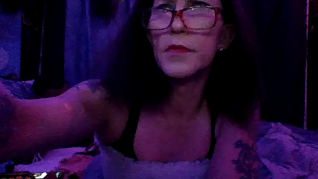 Snapshot of MizzAmy1 chatting on 12-30-24, 11:26 MizzAmy1 online show from 12-30-24, 11:26