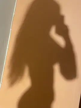 Snapshot of Helen_bell29 chatting on 10-29-25, 06:42 Helen bell29 online show from 10-29-25, 06:42