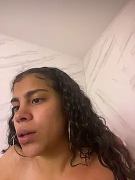 NINA 18 YEARS online show from 02-18-25, 12:48