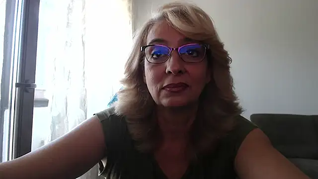 Snapshot of cecylya4u chatting on 09-16-25, 09:54 cecylya4u online show from 09-16-25, 09:54