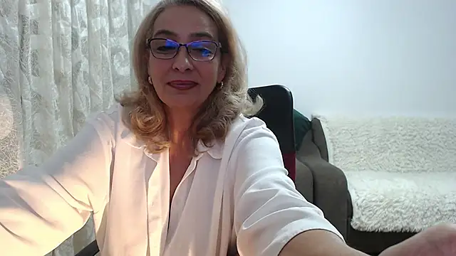Snapshot of cecylya4u chatting on 10-01-25, 06:25 cecylya4u online show from 10-01-25, 06:25