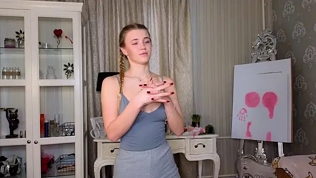 Snapshot of AnneFoxy chatting on 02-07-26, 07:34 AnneFoxy online show from 02-07-26, 07:34