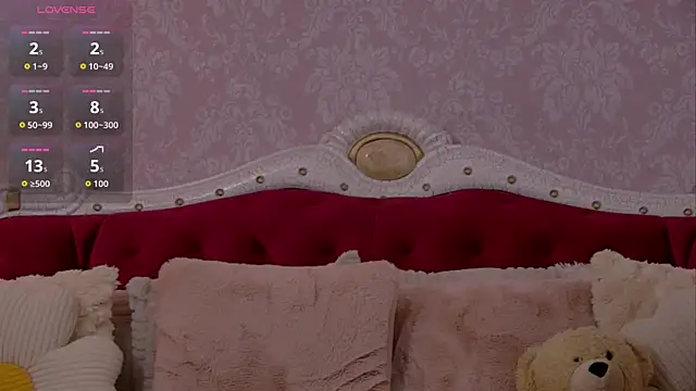 AngeliqueSkye online show from 09-20-25, 03:07