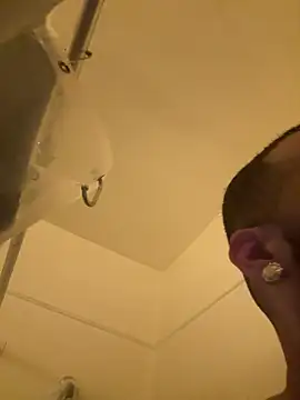 Snapshot of fatboyjayohh126 chatting on 02-24-25, 09:00 fatboyjayohh126 online show from 02-24-25, 09:00