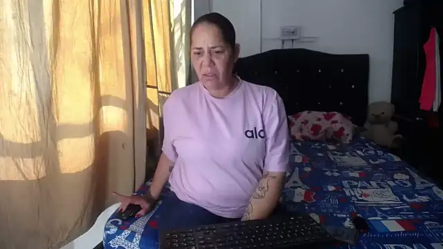 merryymaturee  online show from 10-15-25, 01:22