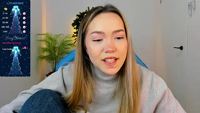 Snapshot of Evia_r0se chatting on 12-24-24, 08:33 Evia r0se online show from 12-24-24, 08:33