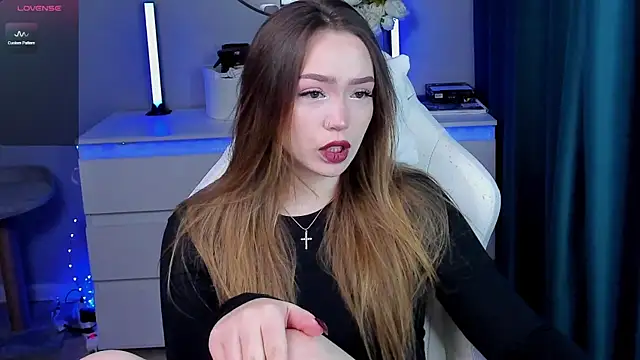 Snapshot of Evia_r0se chatting on 11-04-25, 09:52 Evia r0se online show from 11-04-25, 09:52