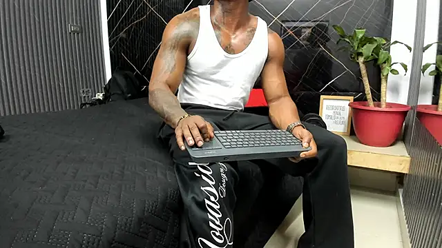 ronnie 7777 online show from 03-01-25, 11:26