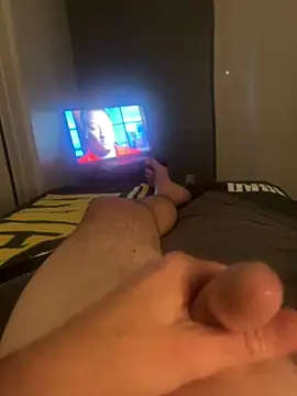 Snapshot of Firedad72FD chatting on 12-22-24, 07:11 Firedad72FD online show from 12-22-24, 07:11