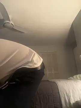 Snapshot of Firedad72FD chatting on 12-26-24, 06:52 Firedad72FD online show from 12-26-24, 06:52