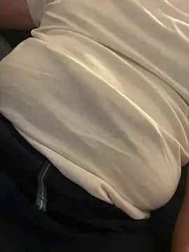 Snapshot of Firedad72FD chatting on 02-04-25, 09:07 Firedad72FD online show from 02-04-25, 09:07