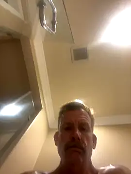 Snapshot of Firedad72FD chatting on 09-09-25, 11:21 Firedad72FD online show from 09-09-25, 11:21