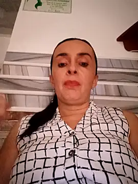 Samantha Sullivan  online show from 09-16-25, 09:38