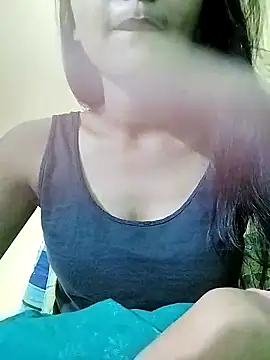 MISSQUEEN48 online show from 03-12-25, 03:29