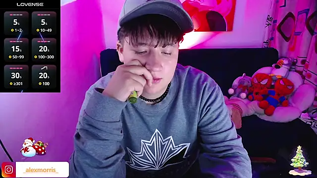 Snapshot of _AlexMorris chatting on 12-05-24, 06:21  AlexMorris online show from 12-05-24, 06:21