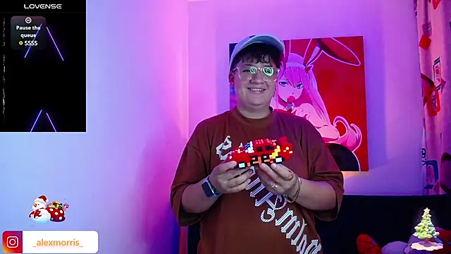 Snapshot of _AlexMorris chatting on 12-13-24, 03:49  AlexMorris online show from 12-13-24, 03:49