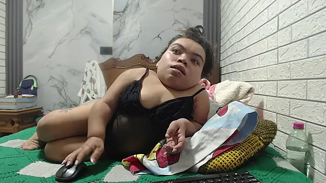 Michelle Brooks online show from 02-01-25, 03:52