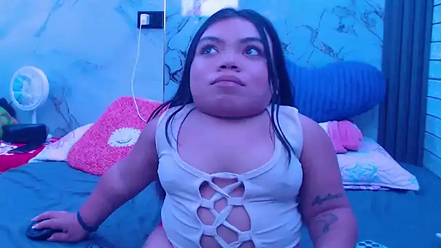 Michelle Brooks online show from 09-13-25, 03:39