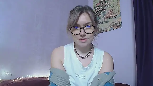 Snapshot of TaylorBre chatting on 03-02-25, 08:07 TaylorBre online show from 03-02-25, 08:07