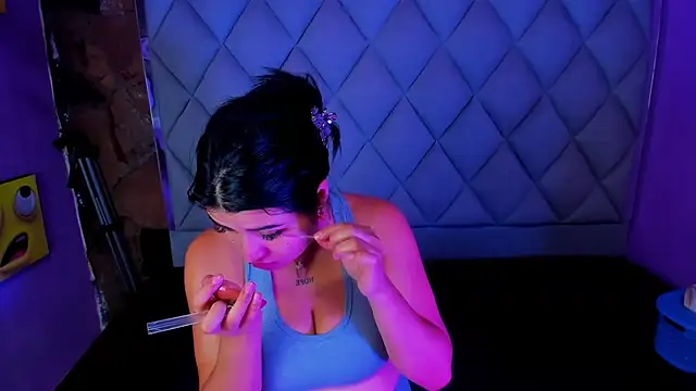 venusowen  online show from 09-11-25, 01:33