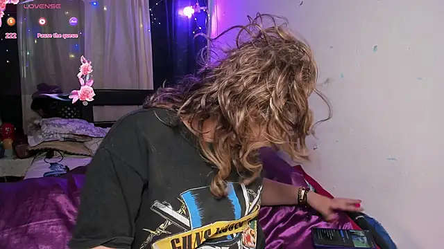 AnnieBigBoobs online show from 02-06-25, 09:38