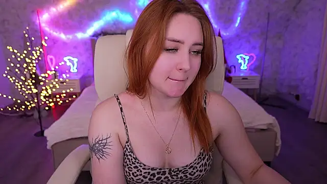 Snapshot of LovelyBell chatting on 01-28-25, 06:38 LovelyBell online show from 01-28-25, 06:38