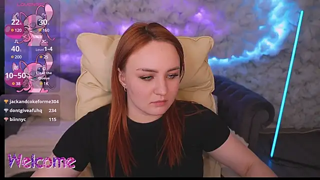 Snapshot of LovelyBell chatting on 02-21-25, 05:35 LovelyBell online show from 02-21-25, 05:35