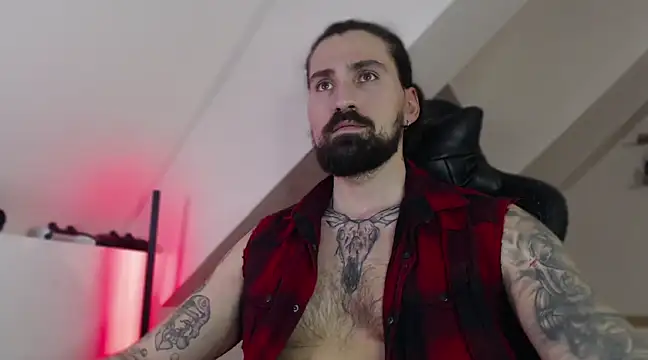 Snapshot of MateoHunk chatting on 01-13-25, 07:10 MateoHunk online show from 01-13-25, 07:10