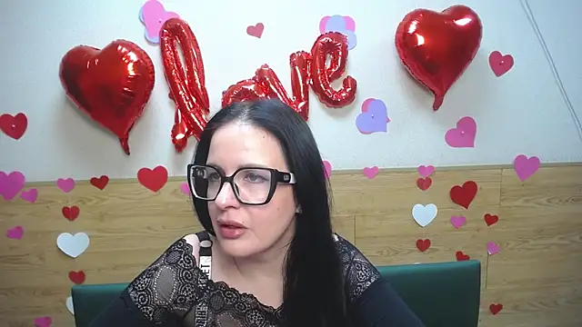 TayaBoret online show from 02-04-25, 06:27