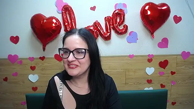 TayaBoret online show from 02-12-25, 04:01