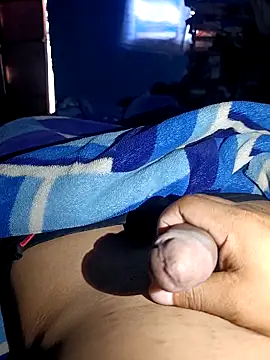 alexchir4 online show from 10-12-25, 12:15