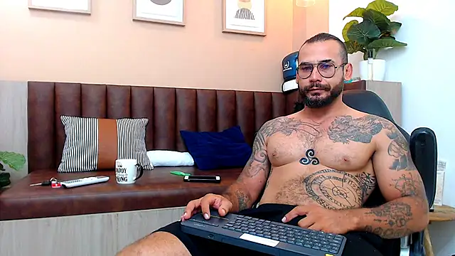 hanz col online show from 03-19-25, 09:28