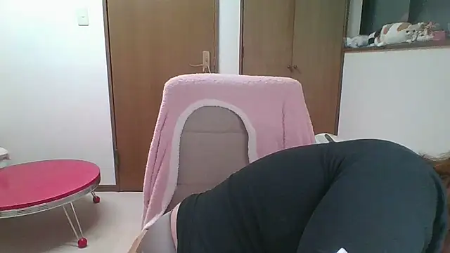 SAKU-RA-chan online show from 04-01-26, 01:41