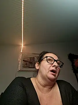 Genoveva73sexy online show from 12-18-24, 10:40