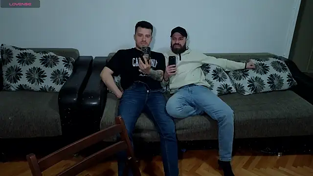 JohnnyStepBro online show from 04-15-26, 07:58