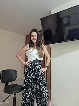 Hanny 24 online show from 02-04-26, 08:25