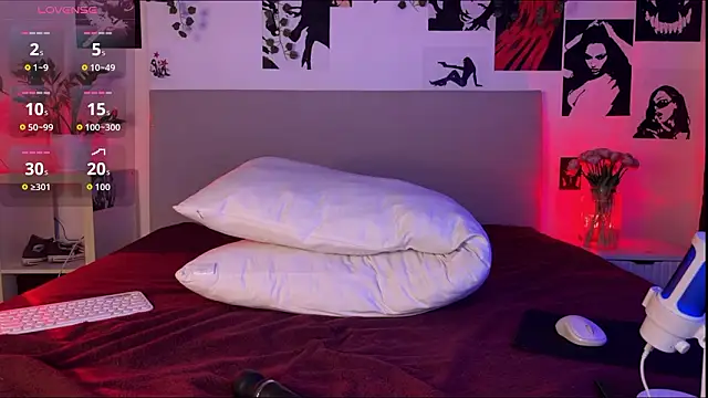 Lisa Moones online show from 02-12-26, 06:36