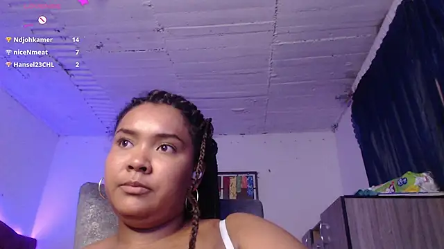 Snapshot of Evelyn_Sandoval chatting on 01-11-25, 05:31 Evelyn Sandoval online show from 01-11-25, 05:31