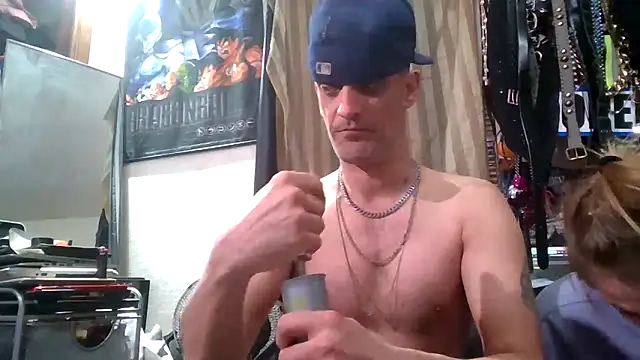 Snapshot of slinginbigD chatting on 02-26-26, 09:08 slinginbigD online show from 02-26-26, 09:08