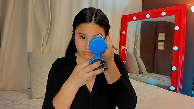 Little Ivy online show from 02-05-26, 07:18