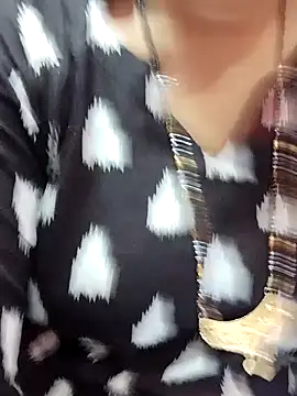 Urmila bhabhii online show from 02-08-25, 11:44